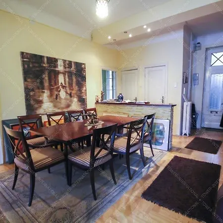 شقة Keleti Karoly Apartmant *